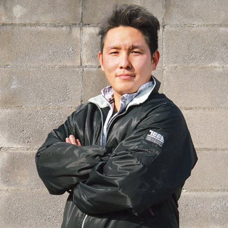 株式会社 丸佐 服部 駿